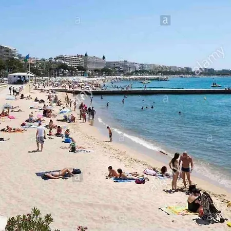 Apartment Studio « le Jean Nobles » Cannes